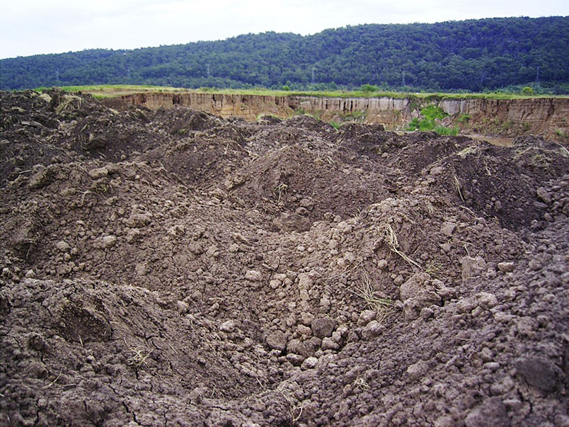 New topsoil stockpile